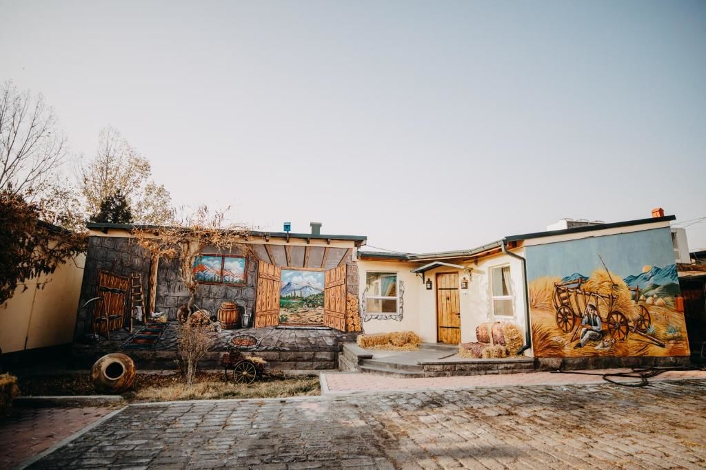 Отель Armenian Village Park Hotel Ереван-54