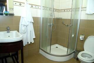 Отель Armenian Village Park Hotel Ереван Четырехместный номер Делюкс-4