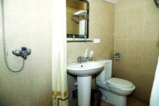 Отель Armenian Village Park Hotel Ереван Четырехместный номер Дуплекс-6