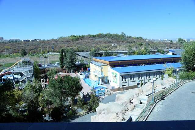 Отель Armenian Village Park Hotel Ереван-29